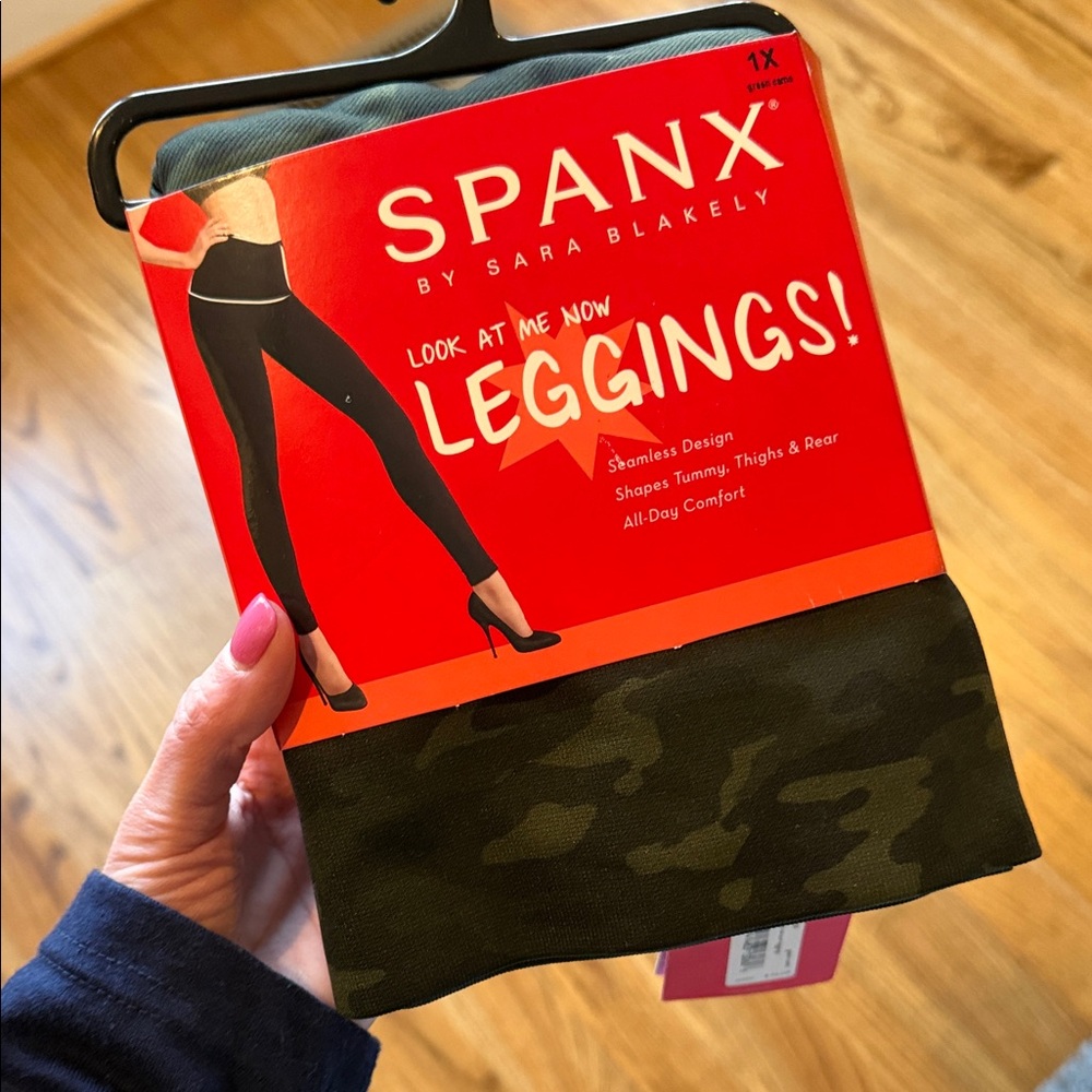 SPANX Green Camouflage Leggings